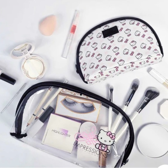 Hello Kitty Clutch Set - Picture 3 of 5